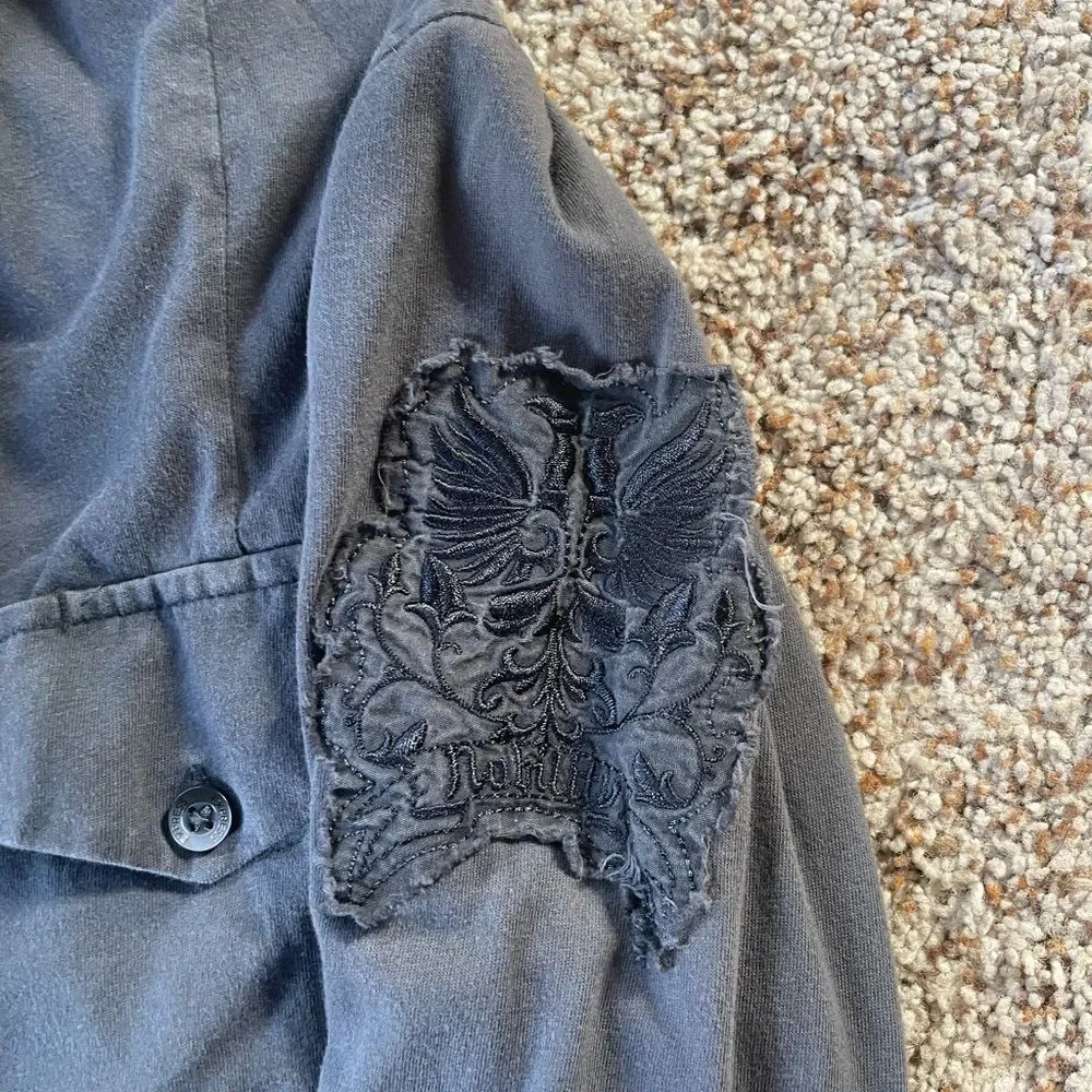 Express Men's Gray Embroidered Shirt rare vintage shirt Y2K soft fitted patch M